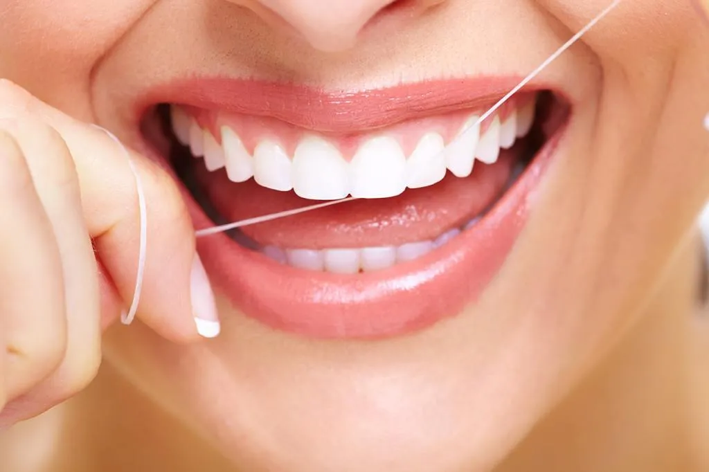 escovação dos dentes fio dental
